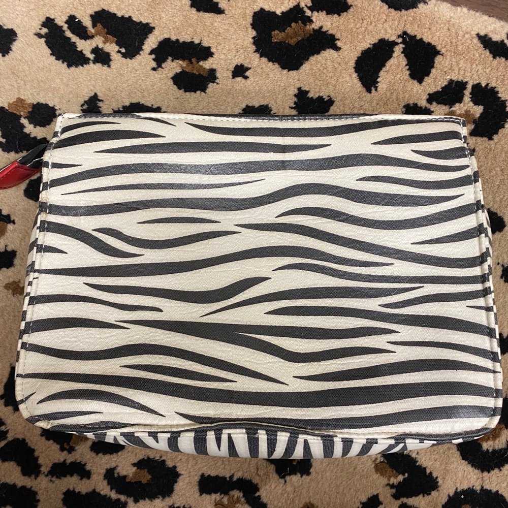 Cutler makeup pouch